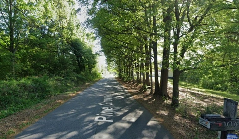Body Found Near Pond in Powder Springs, Cobb County Detectives Investigate