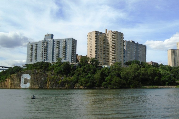 Body of 51-Year-Old Man Pulled From Harlem River in Morris Heights
