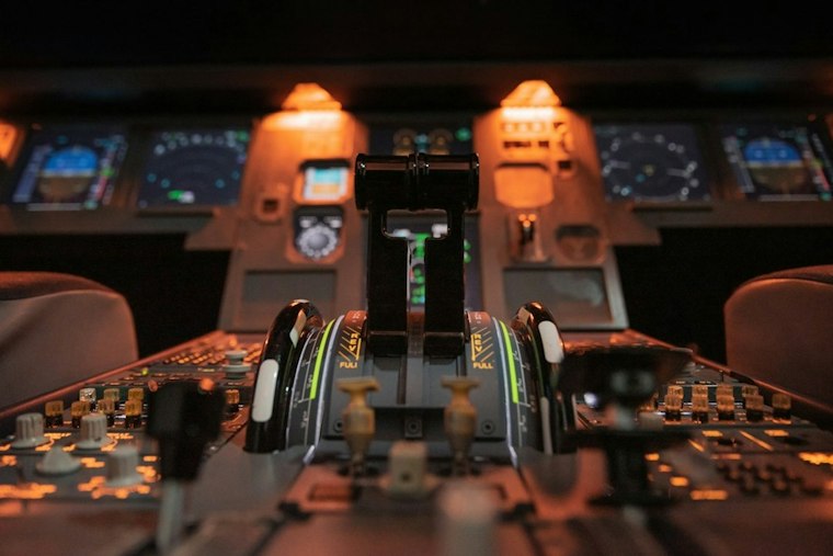Boeing Flags 737 Max Landing Glitch, Airlines Balk at New Deliveries
