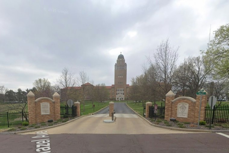 Bomb Threat Empties Archdiocese of St. Louis HQ in Shrewsbury Before 3 P.M.