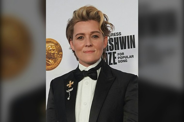 Brandi Carlile Brings Fan-Request Shows to Milwaukee's Tiny Pabst Theater