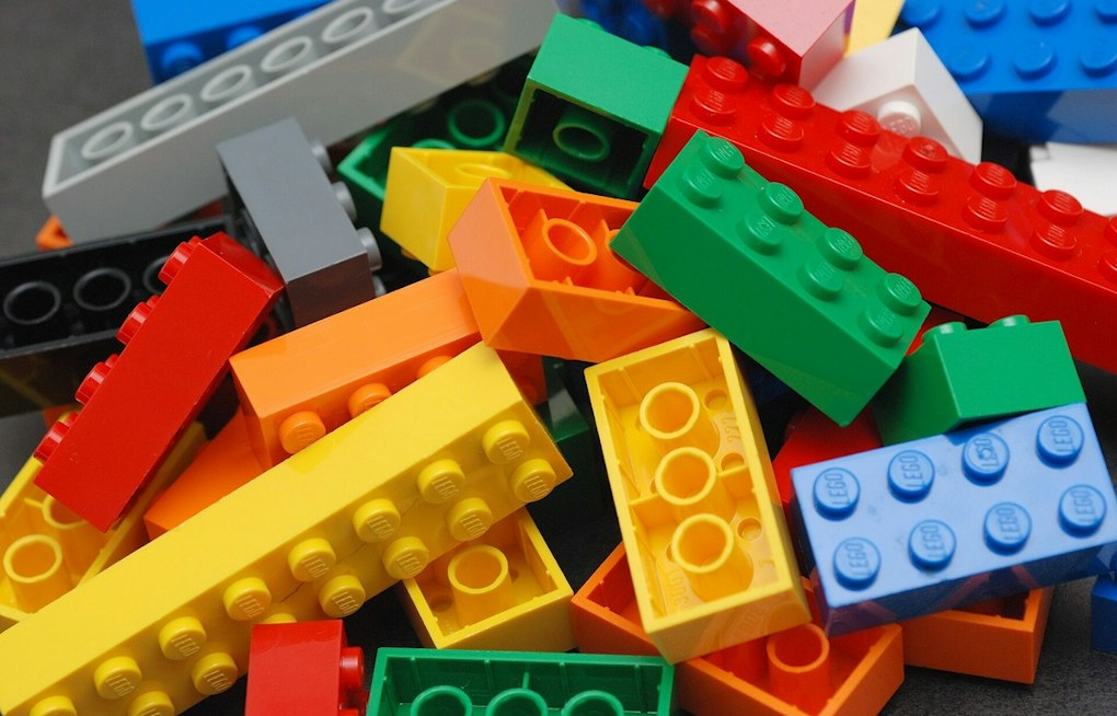 Brick Convention Bricks Its Way Into San Antonio With 10-Foot LEGO Castle