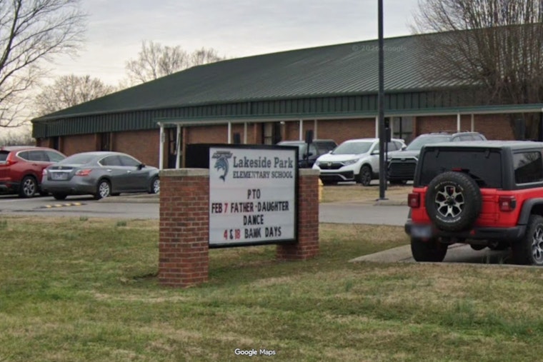 Broken AC Forces Sumner County Kids to Eat Lunch in Classrooms as Heat Nears 100