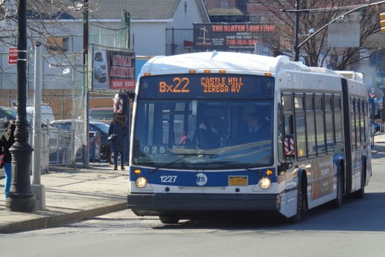 Bronx Man, 36, Slashed in Head on Bx22 Bus as Attacker Flees to Castle Hill
