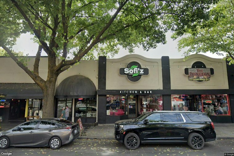 Bronze Burger Trades Food Truck Life for Broadway Storefront in Chico
