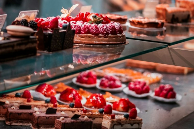 Brownie MMM Plans Winchester Debut Next Year With Jarred Cakes and Cobbler