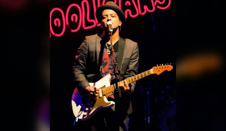 Bruno Mars Brings a Party to Caesars Superdome
