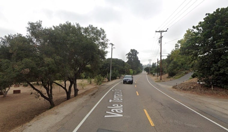 Brush Fire Near Vale Terrace Drive Forces Vista Evacuations Days Before Amphitheatre Opener