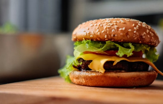 Bubba Flame Broiled Burger Returns To Its Original Freeland Spot On Highway 525