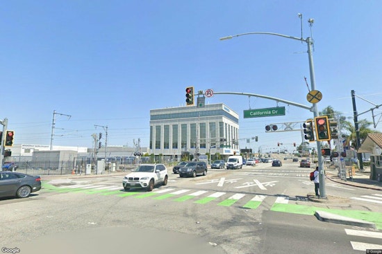 Burlingame Vehicle Strike Delays Caltrain Riders