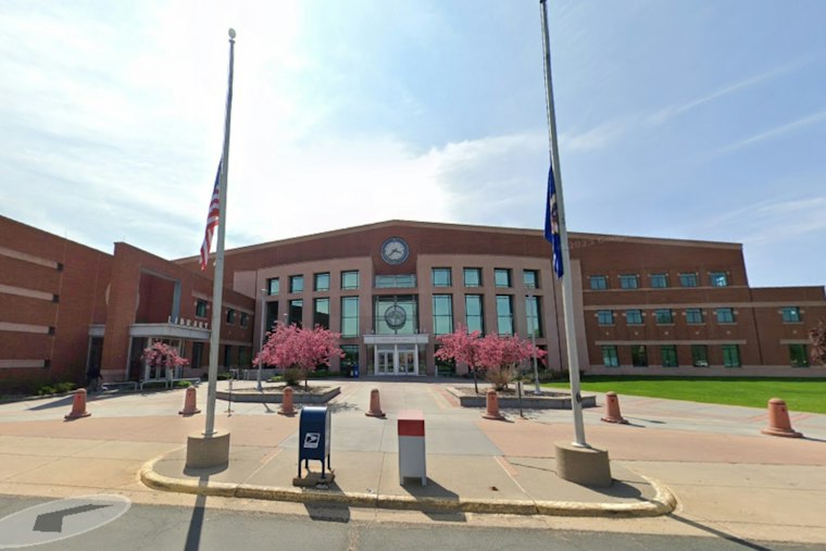 Burnsville Man Agrees to Life Sentence for Stabbing Girlfriend Weeks After No-Contact Order Lifted