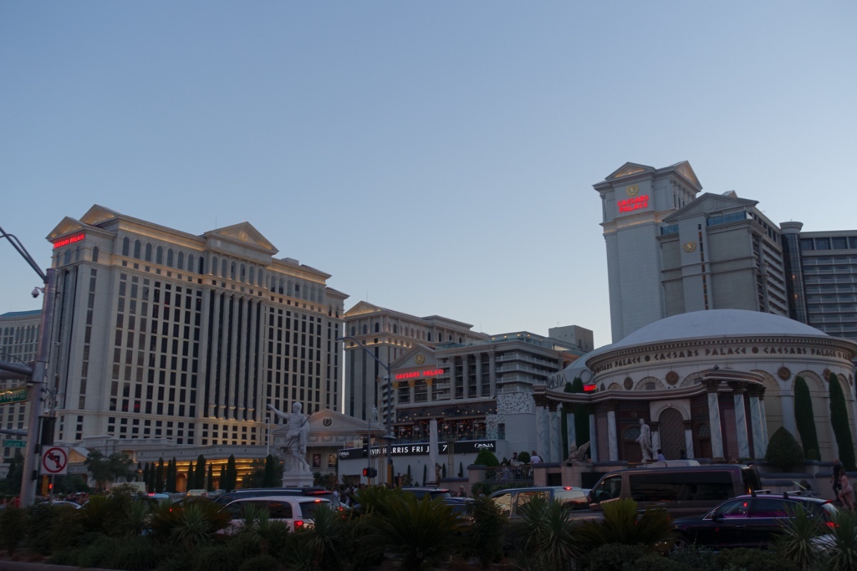 Caesars Shareholders Approve Fertitta Merger Deal