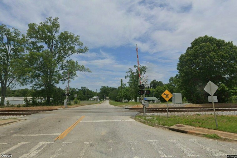Calhoun Falls Crash Kills One in Two-Vehicle Wreck