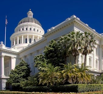 California Sends Data Center Power-Cost Bills to Newsom Amid $1.8B Ratepayer Fight