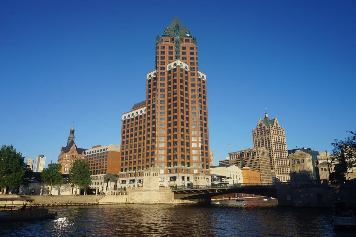 Calm Before the Gale: Sunny Sunday in Milwaukee Before Storms, Lake Michigan Roar