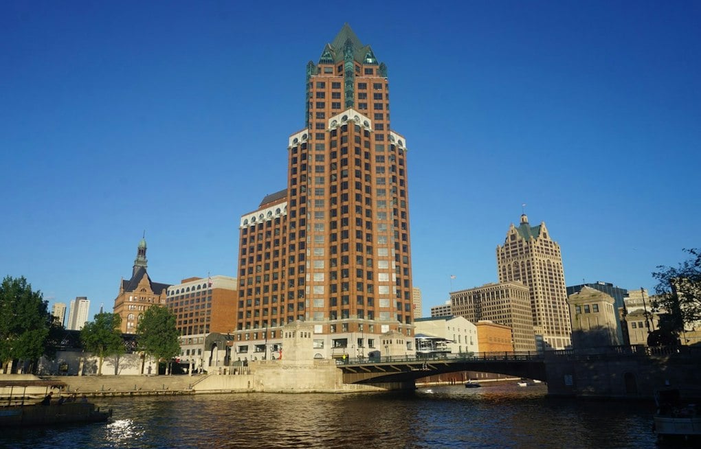 Calm Before the Gale: Sunny Sunday in Milwaukee Before Storms, Lake Michigan Roar