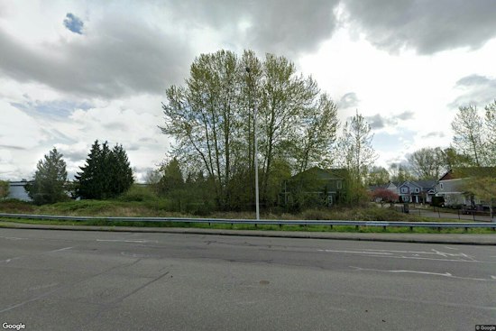 Car Jumps Curb Near Kent School, Hurts Two Kids