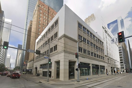 Car Slams Into Historic St. Germain Lofts in Downtown Houston, Knocks Down Pillar