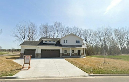 Central Minnesota Builders Open 17 Homes for Free Fall Tour, Golf Simulators Included