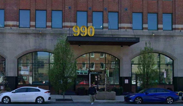 Cerveau Revives Pizza Brain's Playful Spirit With Crab Rangoon Pizza in Callowhill