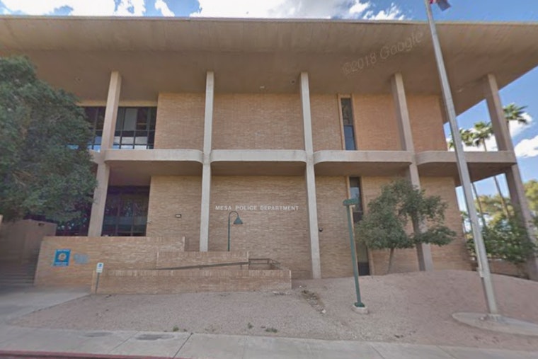 Chandler Man Poses as Mesa Cop for Free Hotel Room, Comes Back for His Bags