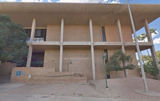Chandler Man Poses as Mesa Cop for Free Hotel Room, Comes Back for His Bags