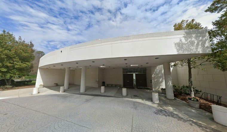 Charlotte Synagogue Adds Metal Detectors as Yom Kippur Meets Rising Antisemitism