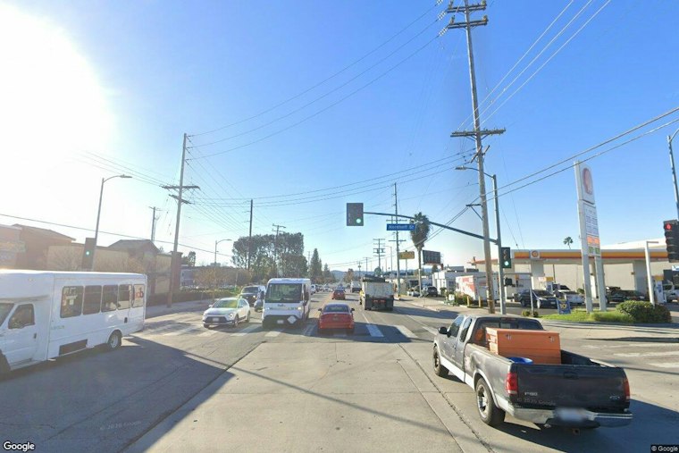 Chatsworth Metro Bus, Car Collision Traps Riders, Sparks Multi-Patient Rescue