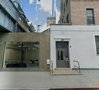 West Chelsea Warehouse Renovation Proceeds While Rooftop Plan Awaits Approval