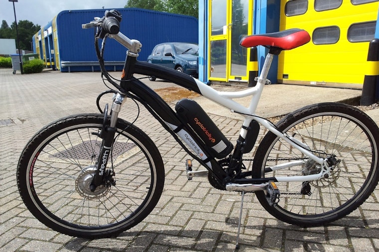 Cherokee County Weighs Countywide E-Bike Crackdown, Hearing Set for October 6