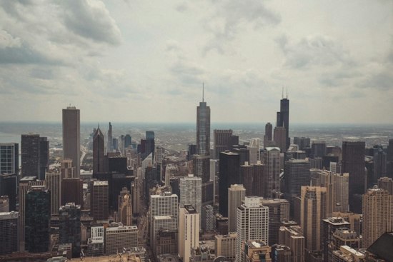 Chicago Forecast: Calm Friday Gives Way to Storms, Flooding Risk and Dangerous Lake Michigan Waves