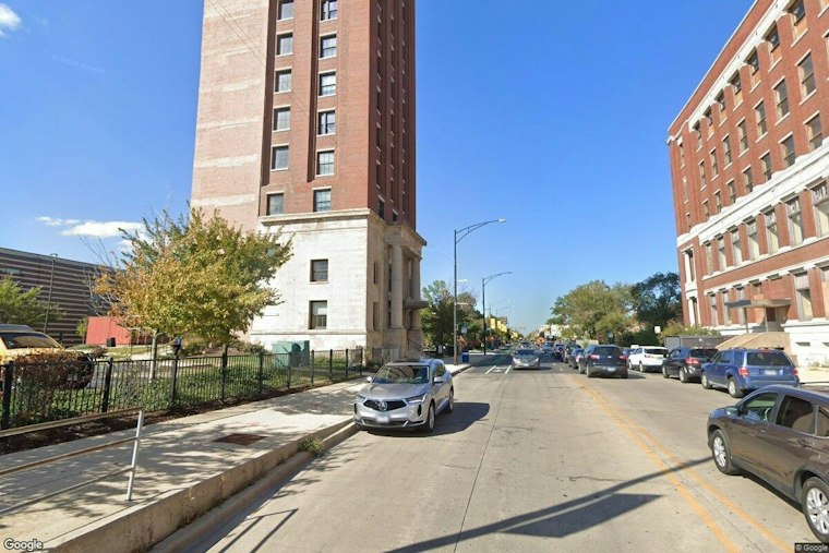 Chicago Garbage Collector Who Shot Two Robbers Sees Survivor Sentenced to 8 Years