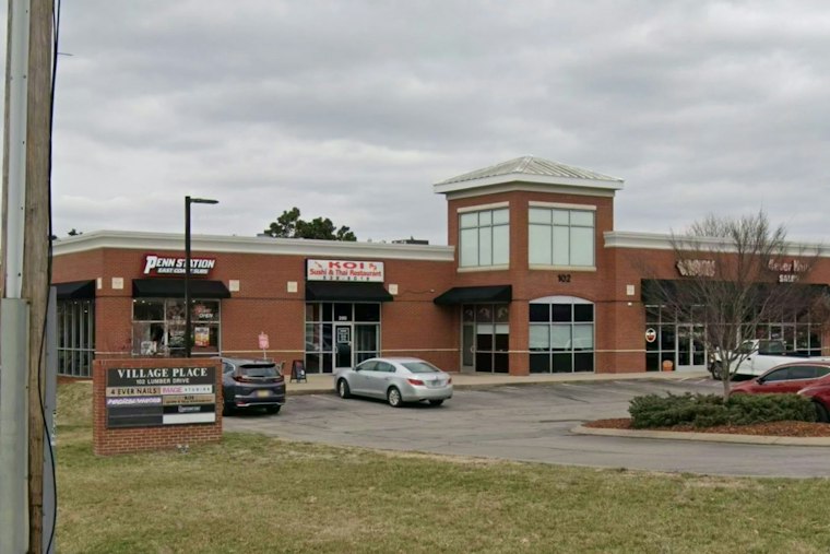 Chicago-Style Pizza Chain Lefty's Plants Flag in Franklin's Village Place Center