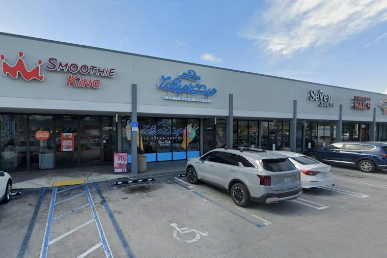 Chicago's 100-Year-Old Rainbow Cone Scoops Into Palmetto Bay