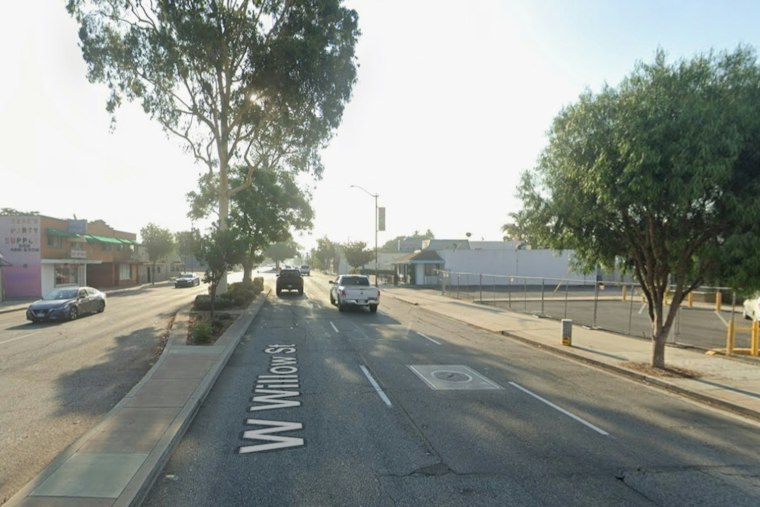 Child Hurt After Vehicle Strikes E-Bike Near Willow and Chestnut in Long Beach