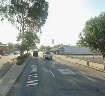 Child Hurt After Vehicle Strikes E-Bike Near Willow and Chestnut in Long Beach
