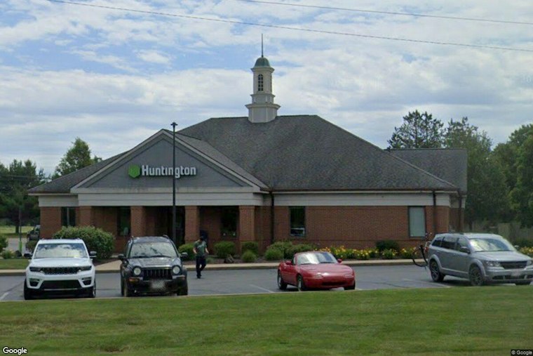 Cleveland Business Owner Loses $98,000 to Huntington Bank Impostor Scam, Still Waiting a Year Later
