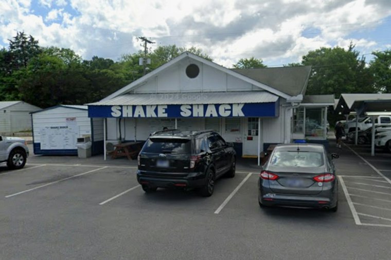 Cleveland Drive-In Dispute Ends With No Charges After Vehicle Runs Over Worker’s Foot