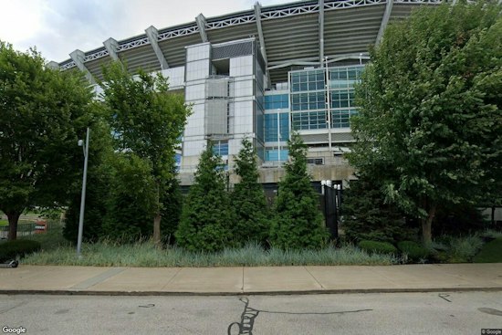 Cleveland's Taste of the Browns Auction Offers Cavs Box, Bourbon, Fights Hunger