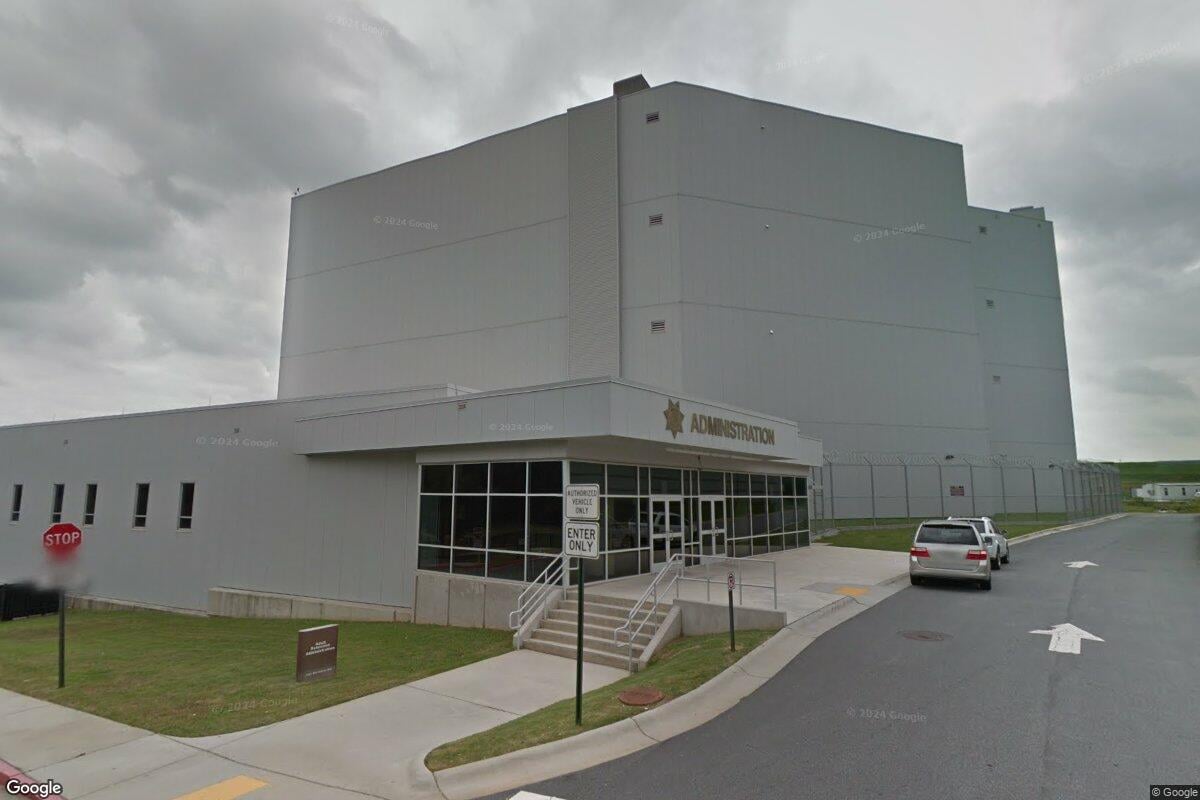 hoodline.com - Ray Bianchi - Cobb County Deputy Hospitalized After Jail Attack