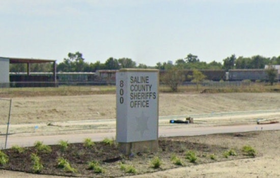 Columbia Man, 66, Killed Walking Eastbound Lane of I-70 in Saline County