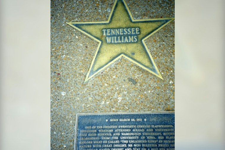 Columbus Marks 25 Years Honoring Tennessee Williams With Weekend of Porch Plays
