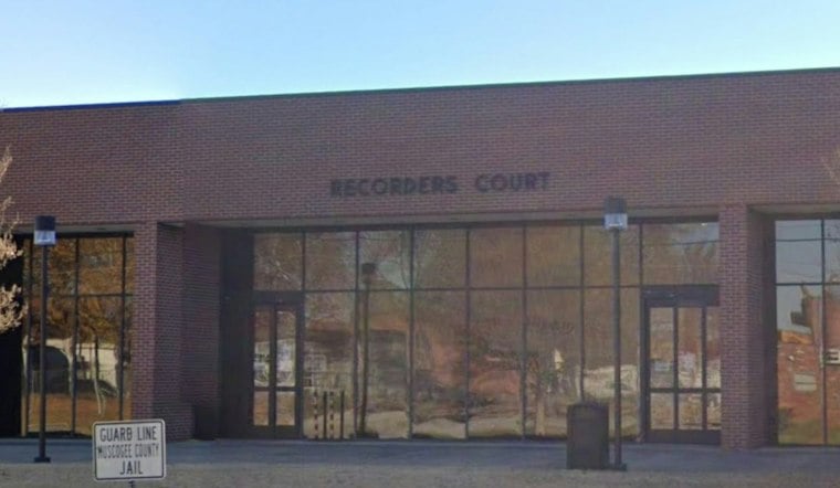 Columbus Woman, 22, Stabs Two Officers After Neighbor Dispute Turns Violent