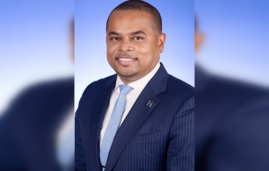 Commissioner Hardemon Joins Miami Summit Tackling District 3's Wage Gap Crisis