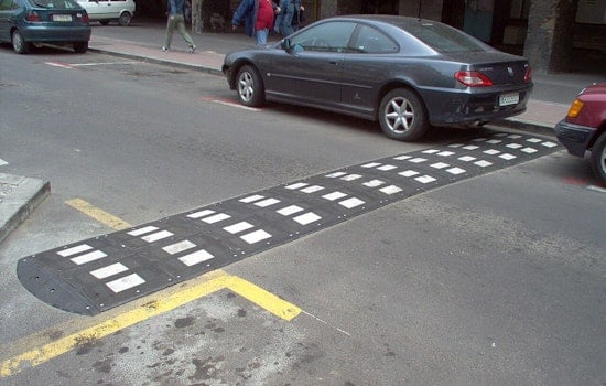 Compton's Rubber Medians Cut Street Takeovers 45%, But Sideshows Just Move Blocks Away