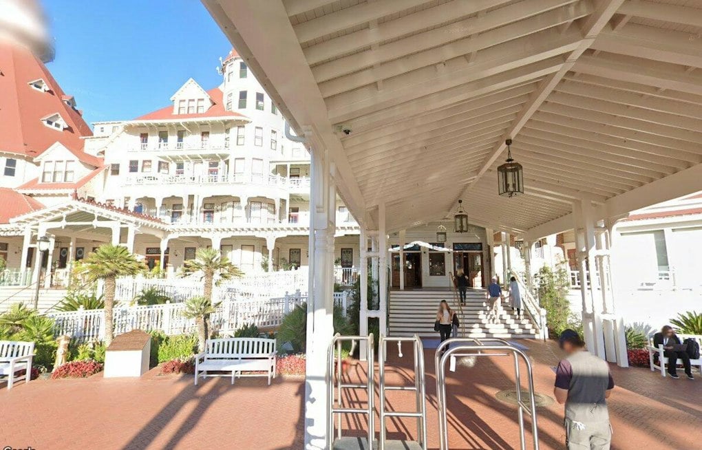 Coronado's Haunted Hotel Del Still Won't Let Kate Morgan's Mystery Rest