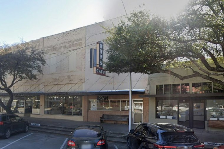 Corsicana Couple Revives 1928 Roy's Cafe After Diner's 44-Year Run Ended