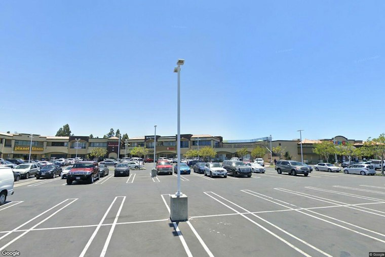 Costa Mesa Approves 50-Foot Dick's House of Sport With Climbing Wall on Harbor Blvd