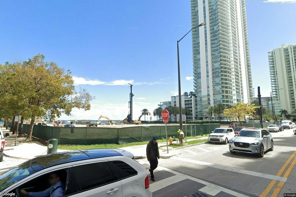 Crane Collapse Snarls Brickell Bay Drive, Sends Four to Hospital
