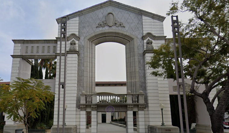 Culver City Moves to Fence In Robotaxi Depots After Santa Monica Noise Fight